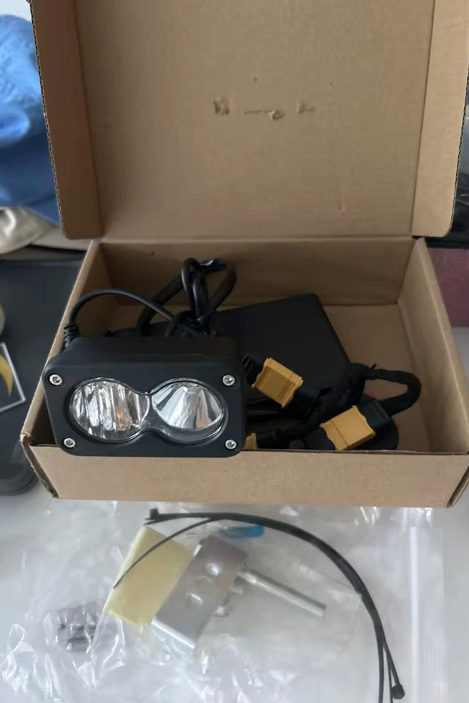 Battery Powered Baja Head Light